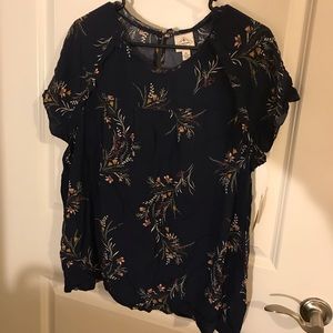 🌻BNWT St. Johns bay shirt